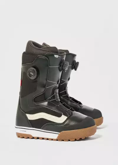 Vans Aura Pro Snowboard Boots Vans Aura Pro Snowboard Boots