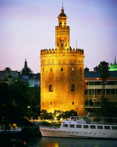 Torre de Oro Torre de Oro