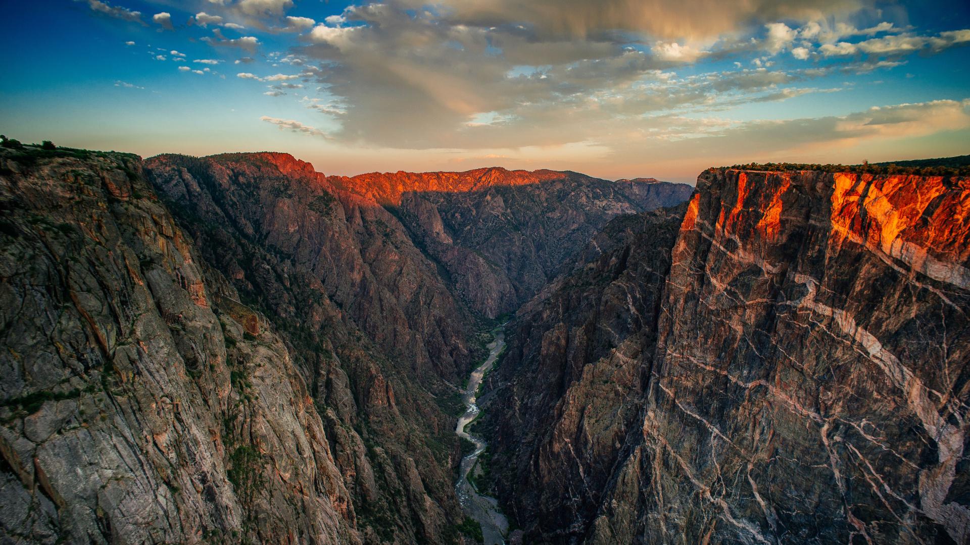 Black Canyon of the Gunnison in Colorado, USA Black Canyon of the Gunnison in Colorado, USA