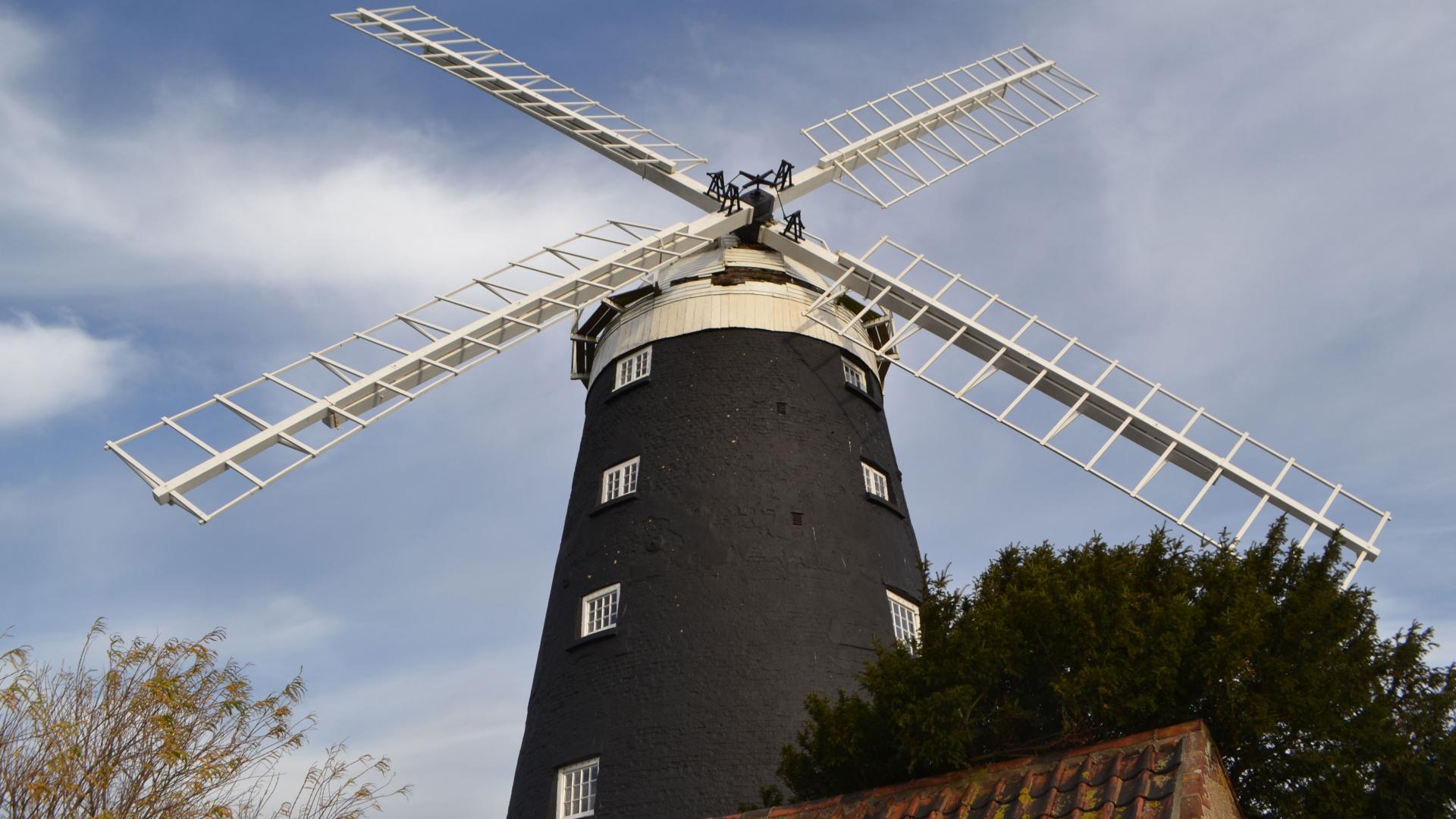 Self-catering accommodation: Tower Windmill Bunkhouse Self-catering accommodation: Tower Windmill Bunkhouse