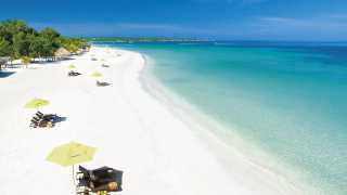 Beaches resorts in the Caribbean