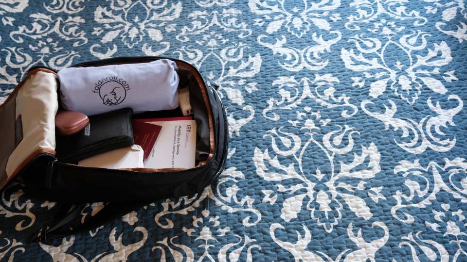 FoldnRoll packing roll