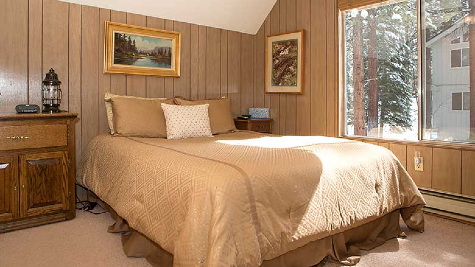 Win £500 in Airbnb vouchers Competition Escapism Magazine