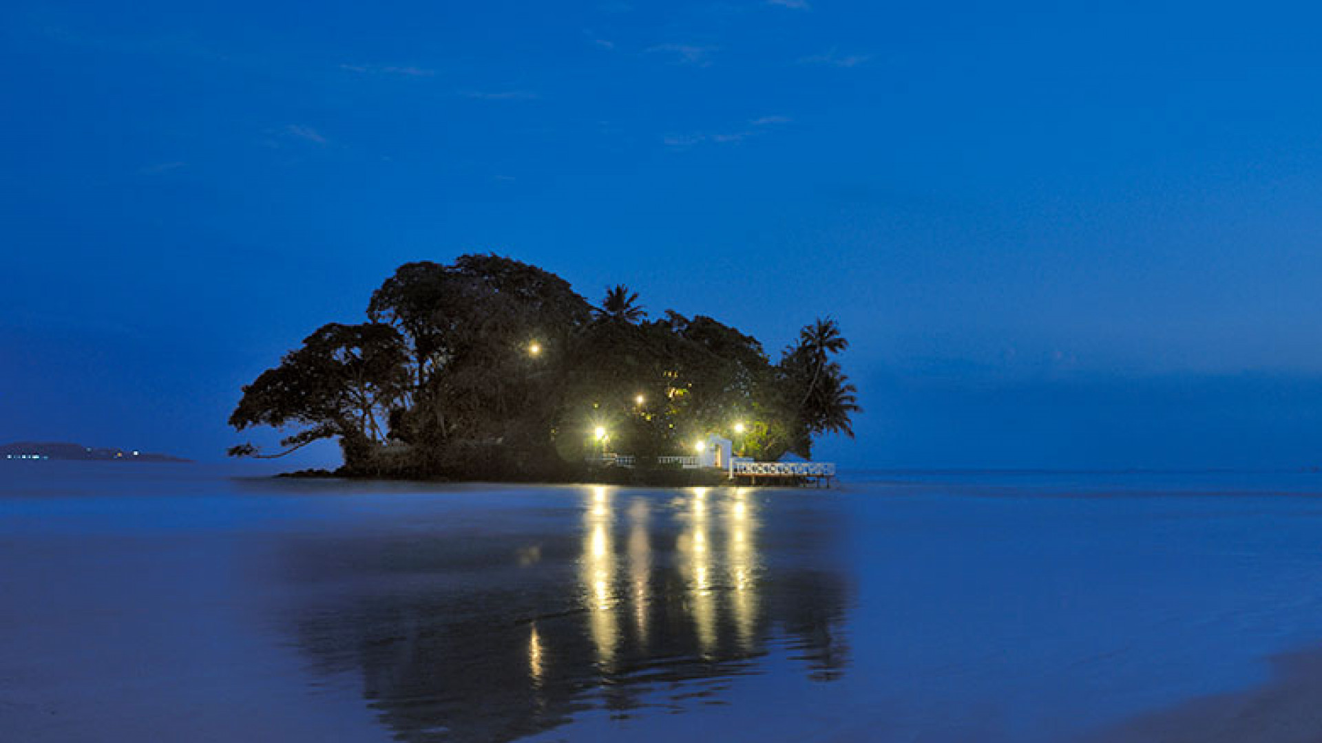 Copyright-Taprobane-Island Copyright-Taprobane-Island