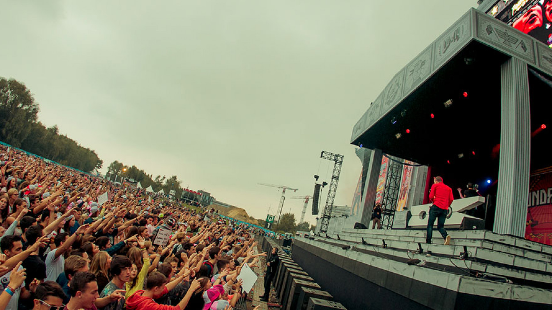 Laundry Day Festivals Escapism