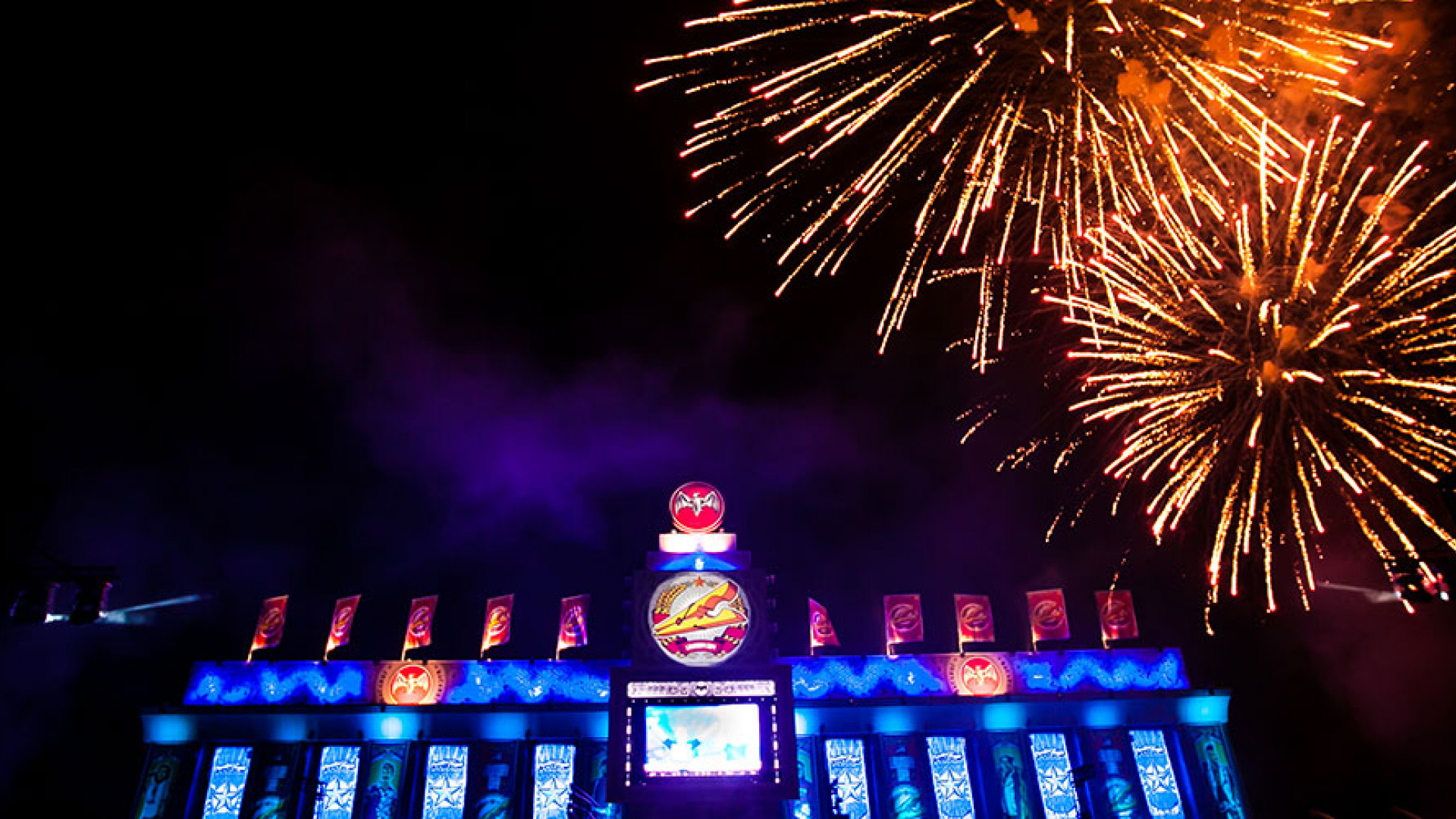 Laundry Day Festivals Escapism