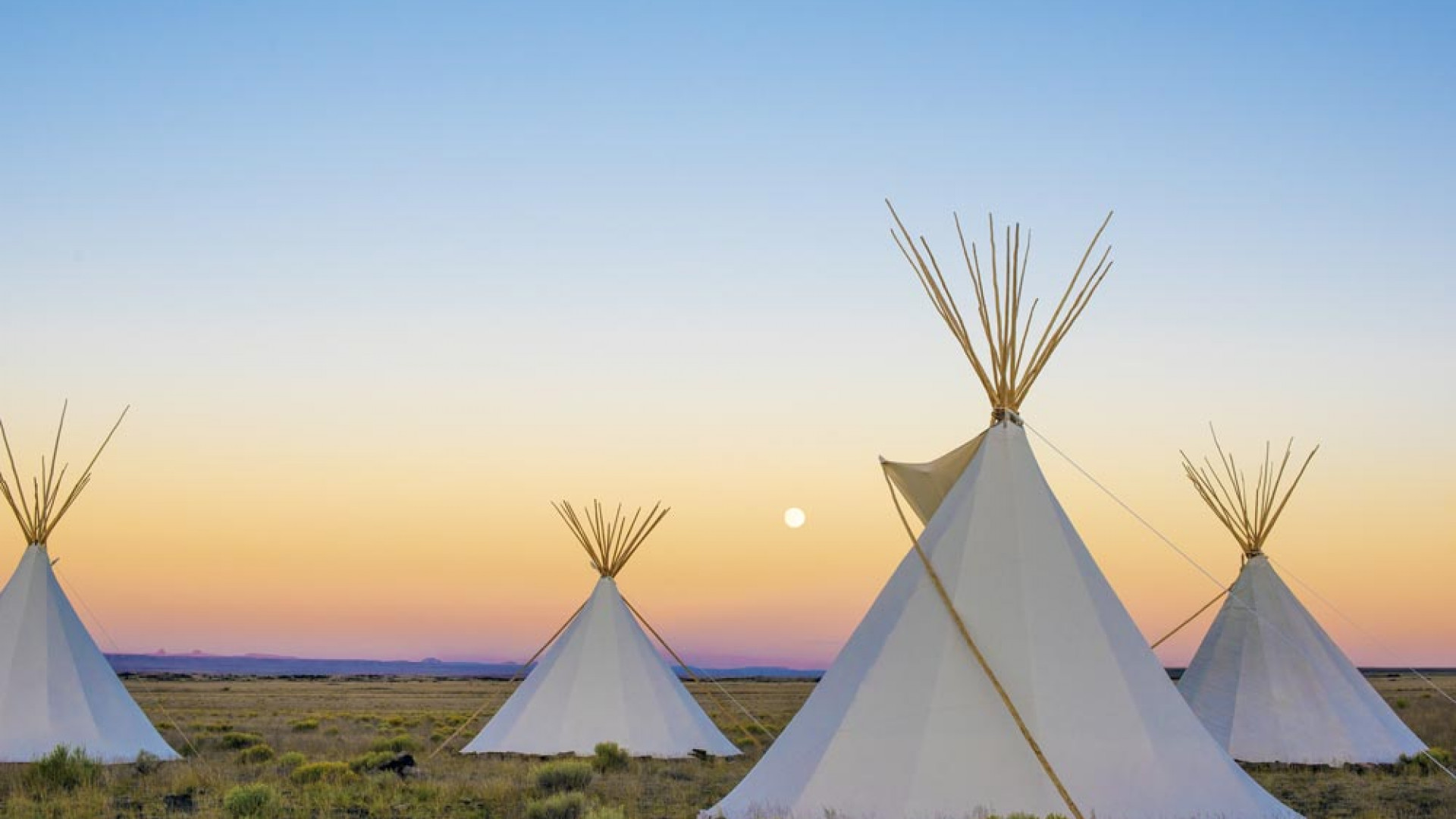 Restival tipis Restival tipis