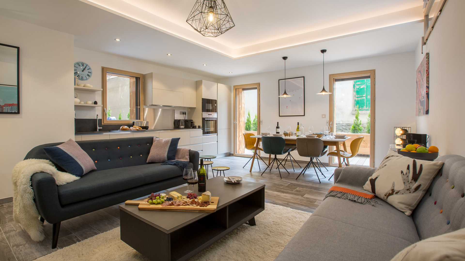 ski-holidays-catered-vs-self-catered-accommodation-escapism