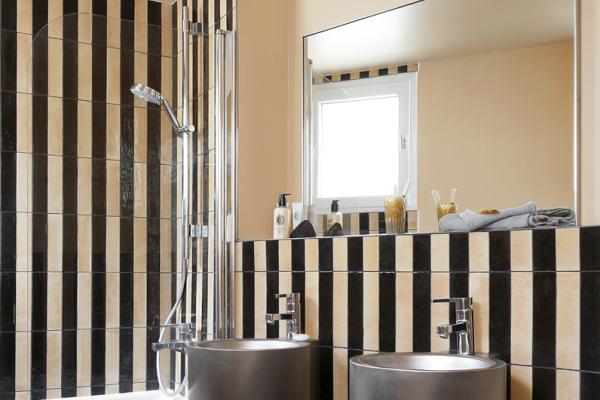 Daniel Buren inspired bathrooms, Hotel Beauregard