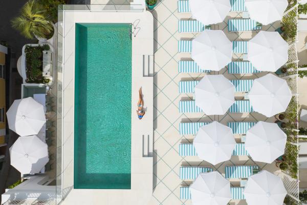 Pool and sundeck at Da Gioia by La Palma