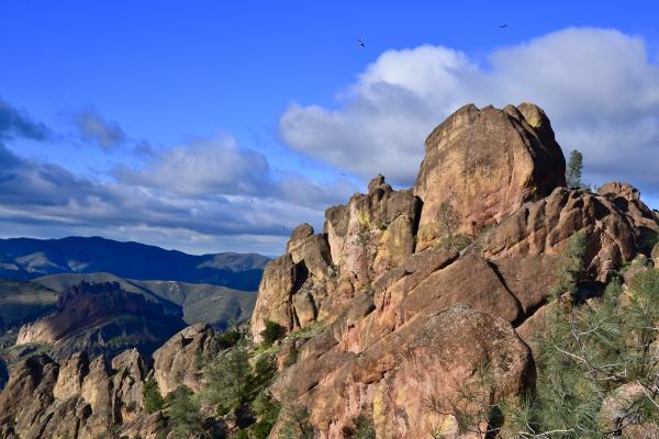 The High Peaks Trail in Pinnacles National Park