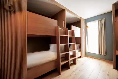Bunk room, Mollie&rsquo;s Motel