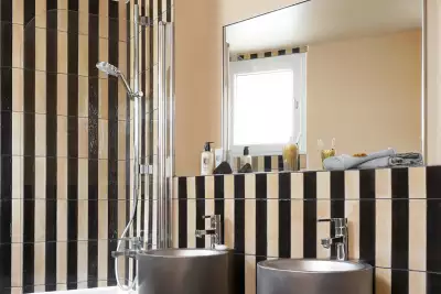 Daniel Buren inspired bathrooms, Hotel Beauregard