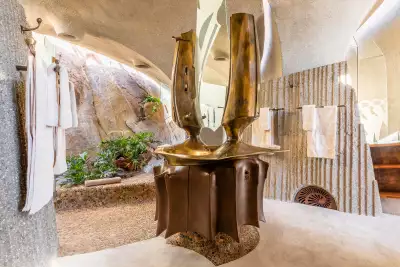 Bathroom, Kellogg Doolittle House