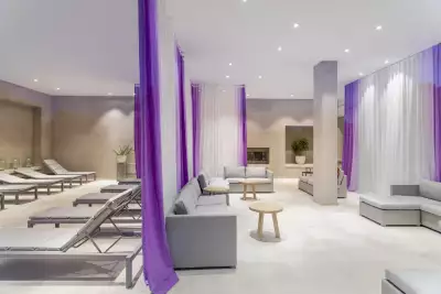 Carrossa spa lounge