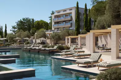 The poolside at Avali