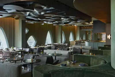 Rooftop restaurant Stellar Jay