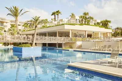 Zafiro Palace Alcudia main pool