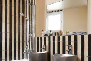 Daniel Buren inspired bathrooms, Hotel Beauregard