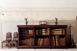 Bookcases, Tasca Villa
