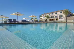 Carrossa infinity pool