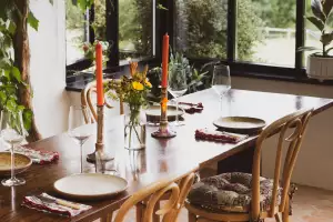 Garden dining room