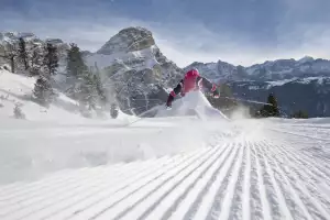 Skiing in Alta Badia
