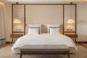A double-bedroom at Paradis Beachcomber Golf Resort & Spa