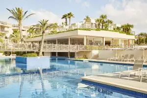 Zafiro Palace Alcudia main pool