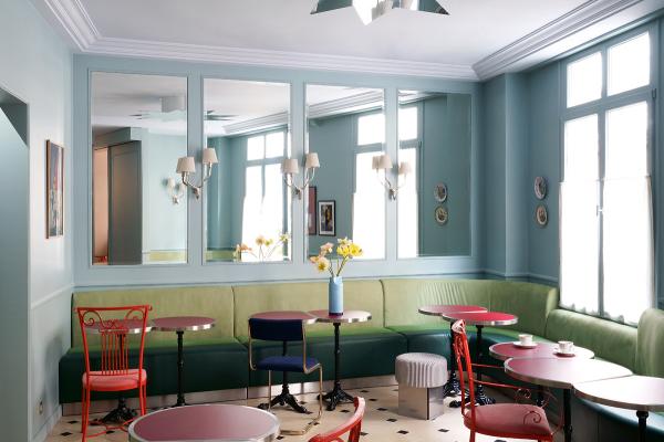 Bistro-style breakfast room, Hotel Beauregard