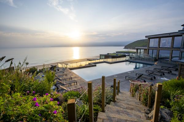 The seafront pool at Carbis Bay Hotel The seafront pool at Carbis Bay Hotel