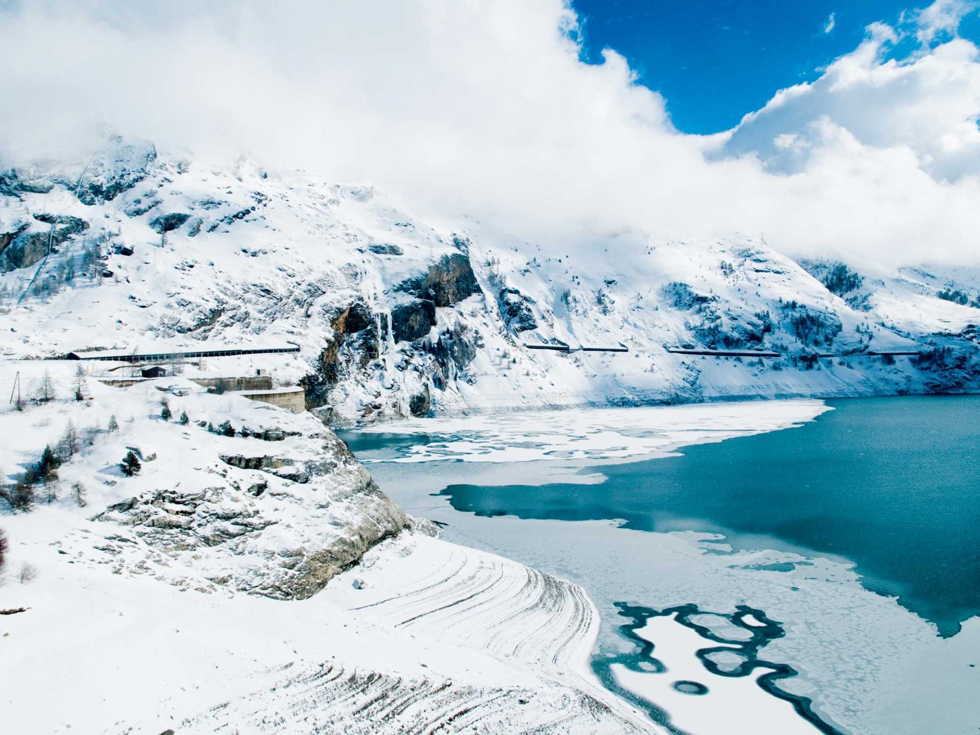 A frozen lake in the French Alps