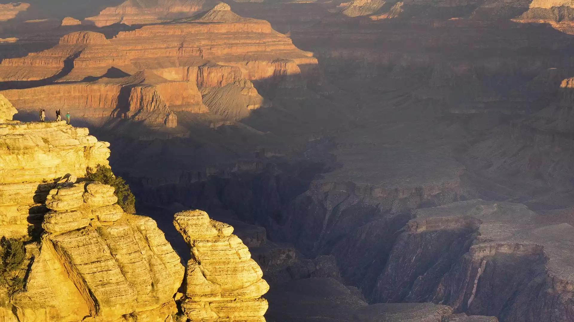 View of the Grand Canyon rim to rim