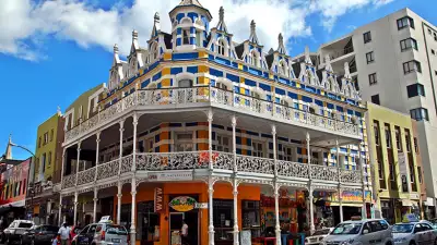 Cape_Town,_Blue_Lodge,_206-208_Long_Street