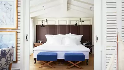 Bedroom-Plaça-Suite-(blue)