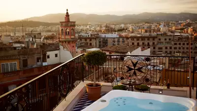 Rooftop-terrace-Island-Suite-cmyk