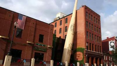 Slugger-Museum-Museum-&-Factory-ext.
