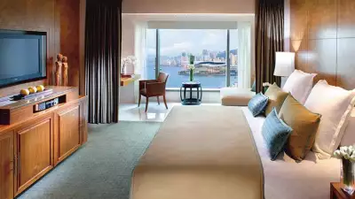 MOHKG--Harbour-Room-(Low-Res.)