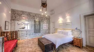 Brody-House_Budapest_Mr-&-Mrs-Smith-(4)