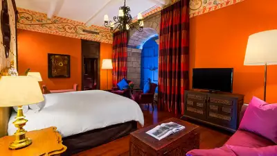 Palacio-del-Inka---Cuatro-Bustos-Senior-Suite-2