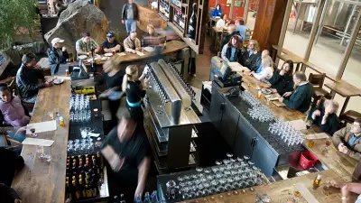 004-Stone-Brewing-World-Bistro-&amp;-Gardens--Courtesy-StudioSchulz