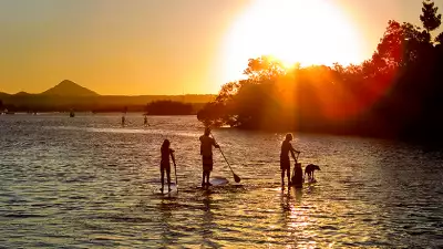 Noosa-Paddle-Boarding