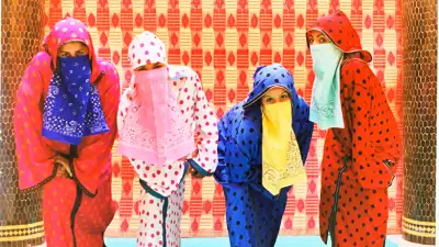 Dotted-Crew-9389_21