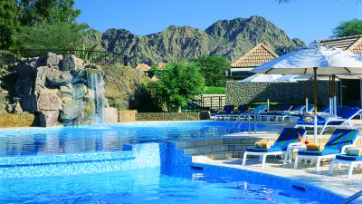 Hatta Fort Hotel - Rool Pool View (1)