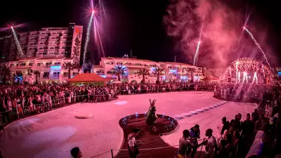 130625_Ushuaia_Opening_003