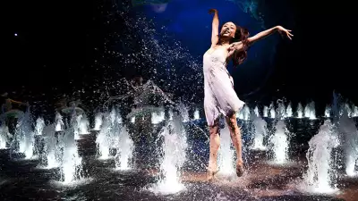 The-House-of-Dancing-Water-(6)