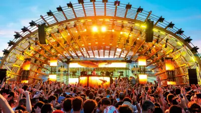 Ushuaia-Opening-Weekend-2012-1