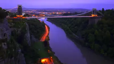 Clifton Suspension Bridge spanning the Avon Gorge
