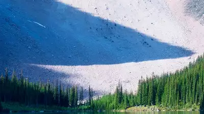 Jean-Pierre Lescourret, Moraine Lake, Banff National Park, Canada