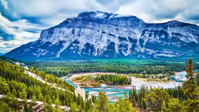 Peter Unger, Bow River, Banff National Park, Canada